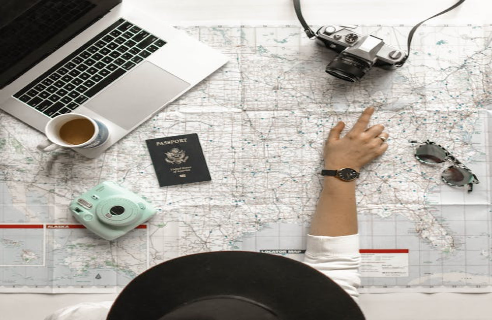 Waarom slaat je telefoon tijdzones soms verkeerd over op vakantie?