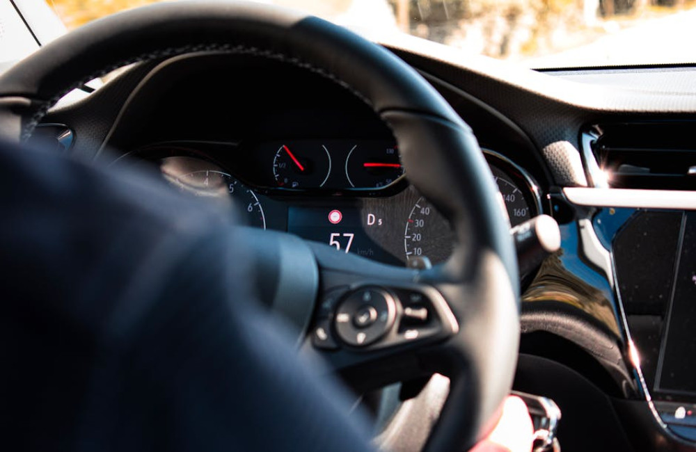 Waarom rijles in Eindhoven zo populair is