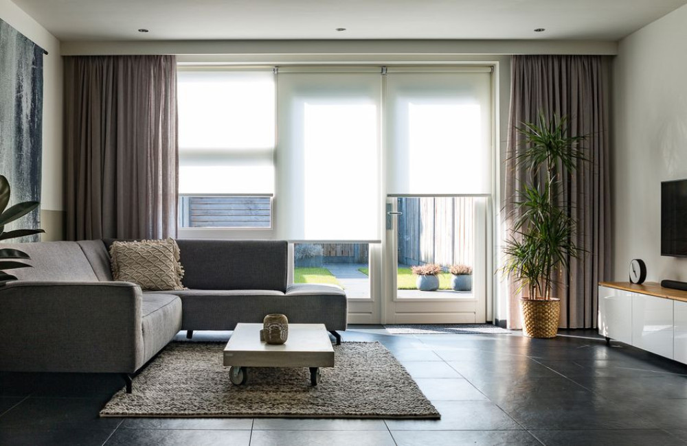 Woonkamer zonder banken trend: uitleg en inspiratie